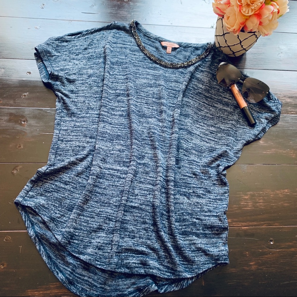 JUICY COUTURE | Cold Shoulder Top